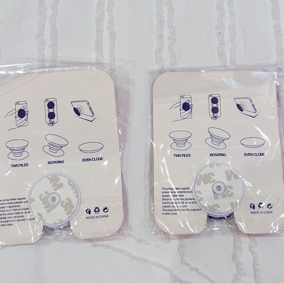 Minnie Bow & Mickey Glove Pop Socket Set - Picture 2 of 2